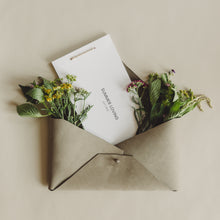 Load image into Gallery viewer, Petite Booklet | 20 Pages